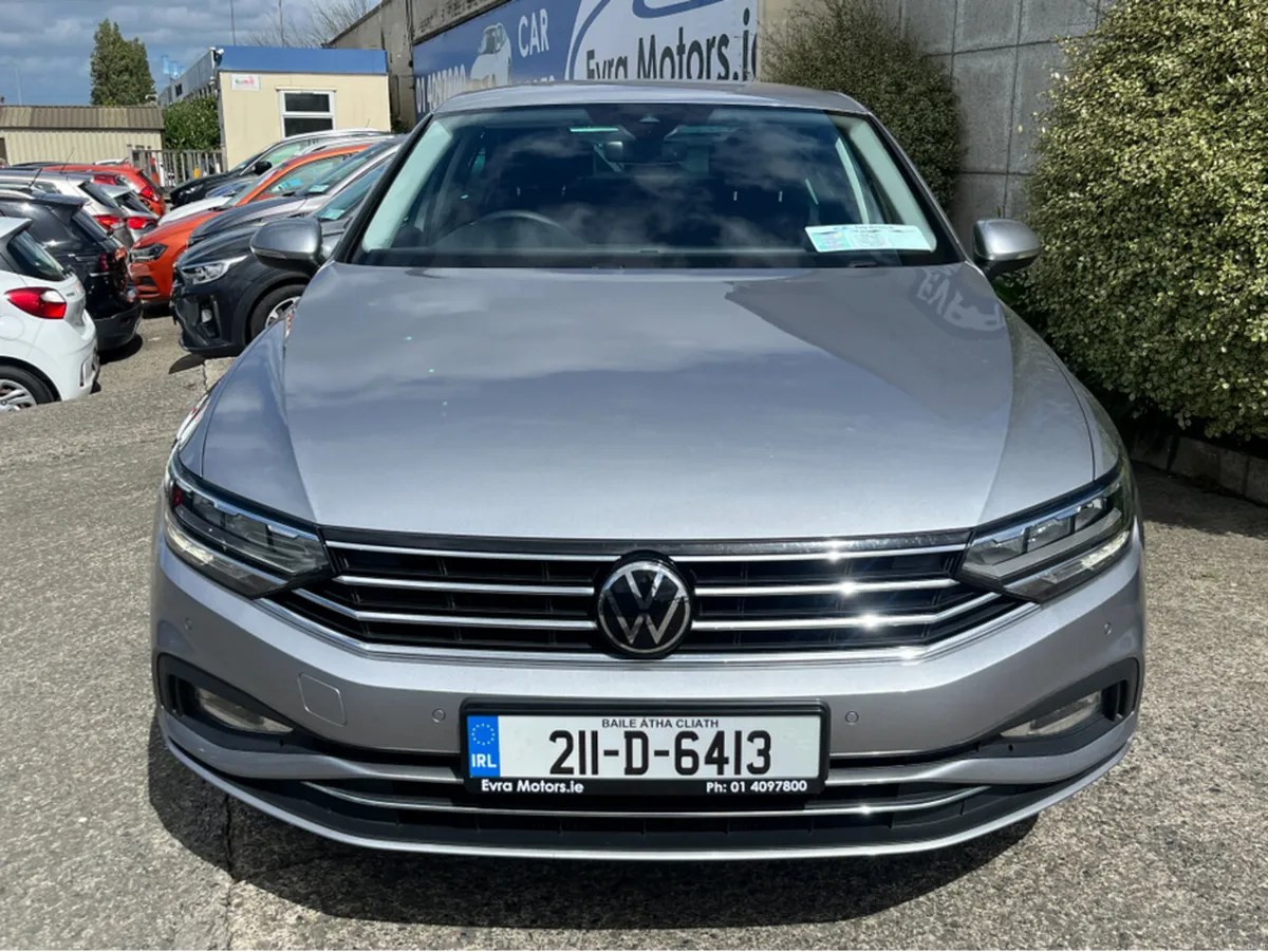 Volkswagen Passat BUSINESS 2.0 DIESEL MANUAL 150BH - Image 2