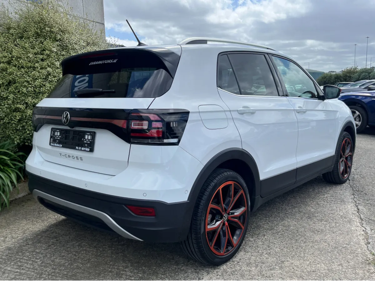 Volkswagen T-Cross 1ST EDITION PLUS AUTOMATIC 1.0 - Image 4