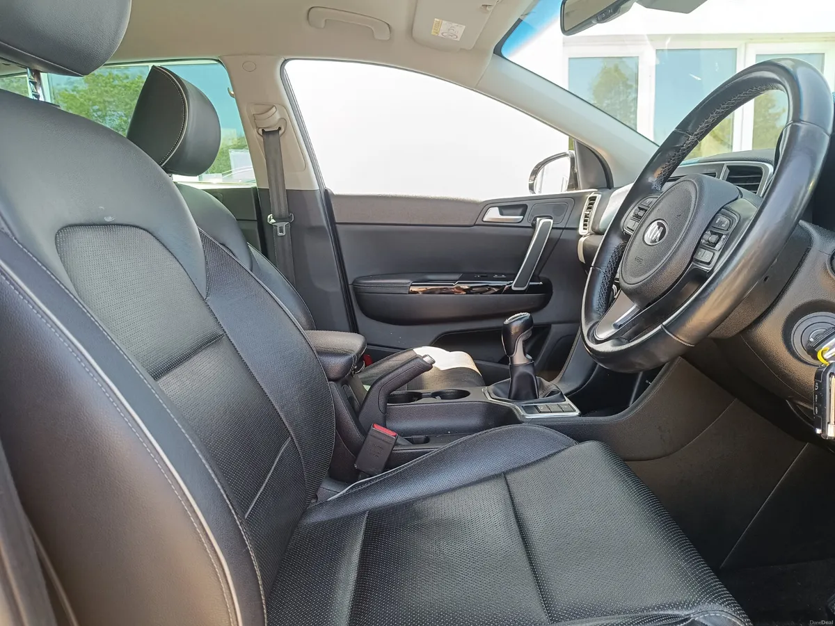 Kia Sportage 2016 - Image 6