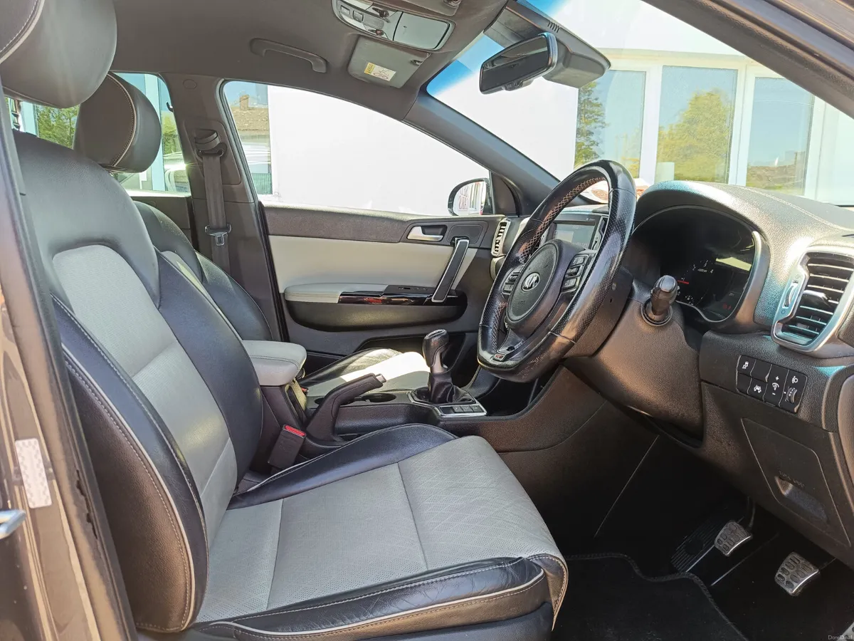 Kia Sportage 2017 GT LINE - Image 6