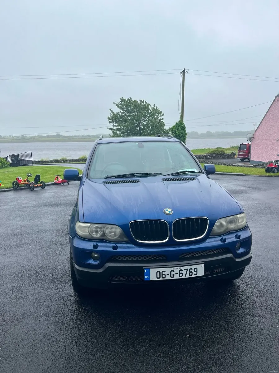 BMW X5 2006 - Image 2