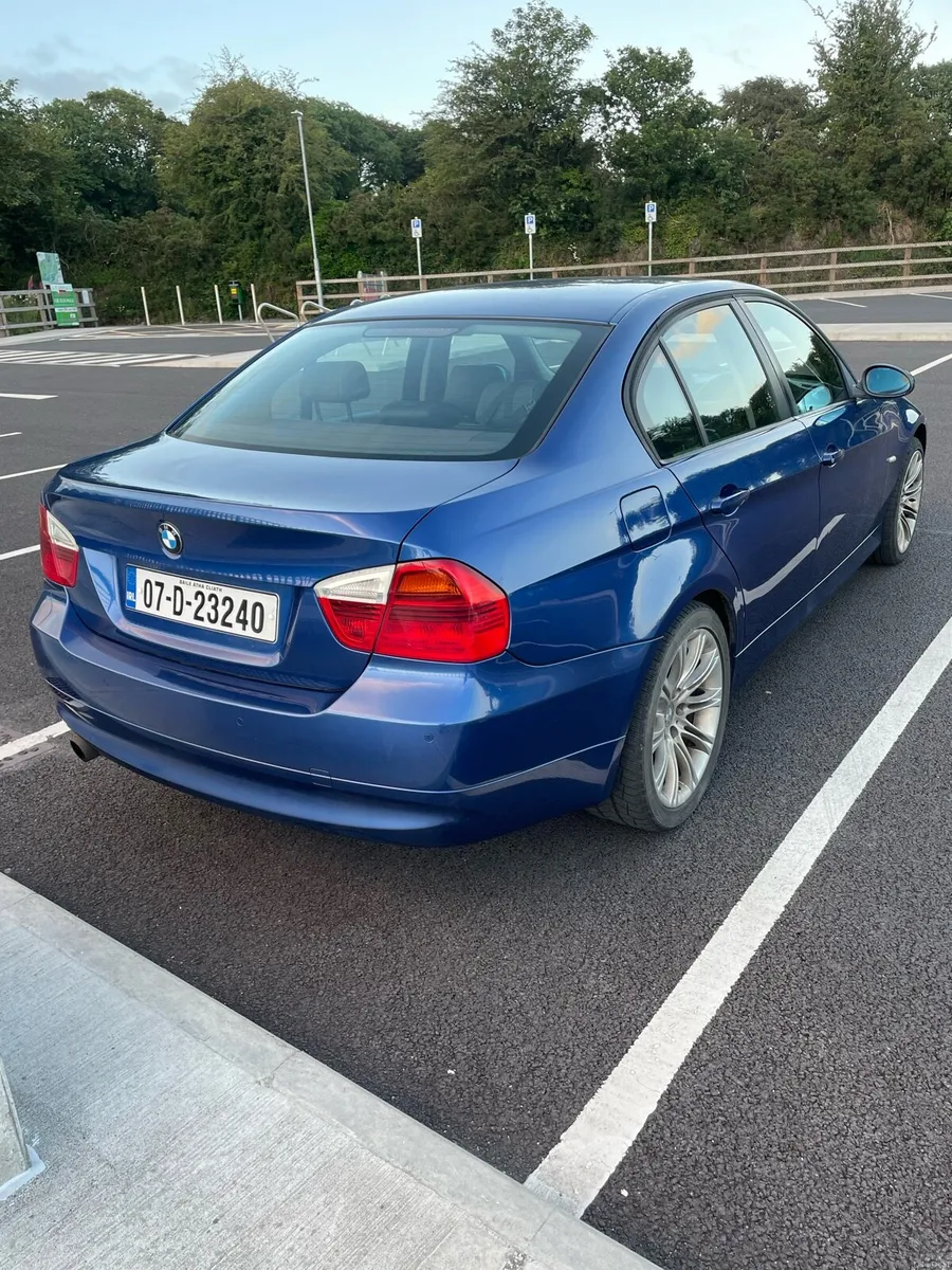 BMW 3 Series 318i - Image 4