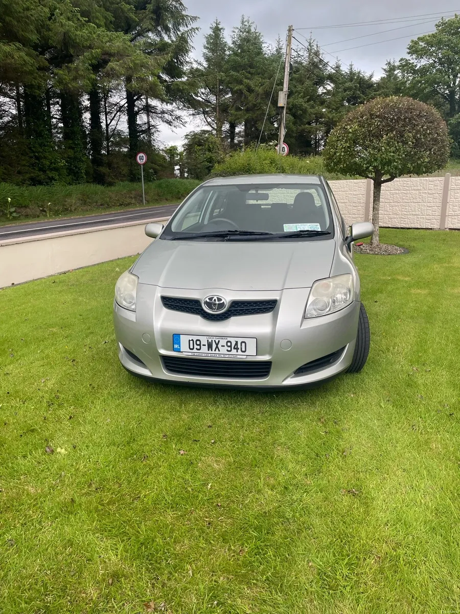 Toyota Auris - Image 2