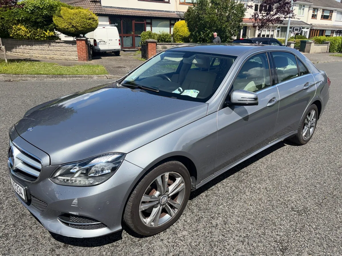 141 Mercedes E class Nct 08/27 Low miles - Image 4