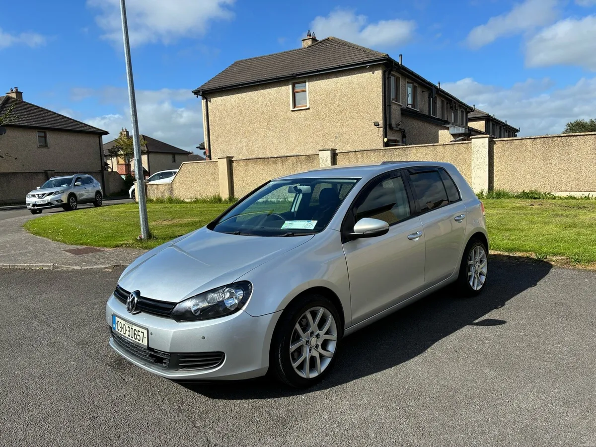 VOLKSWSGEN GOLF 1.6 TDI 2009 - Image 3