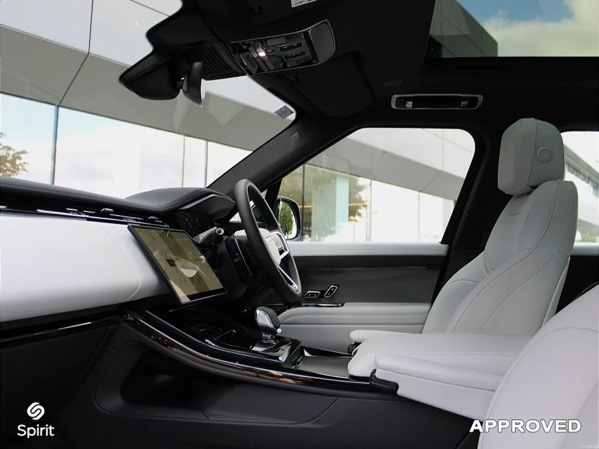 Land Rover Range Rover Sport 3.0 PHEV 460PS S Auto - Image 3