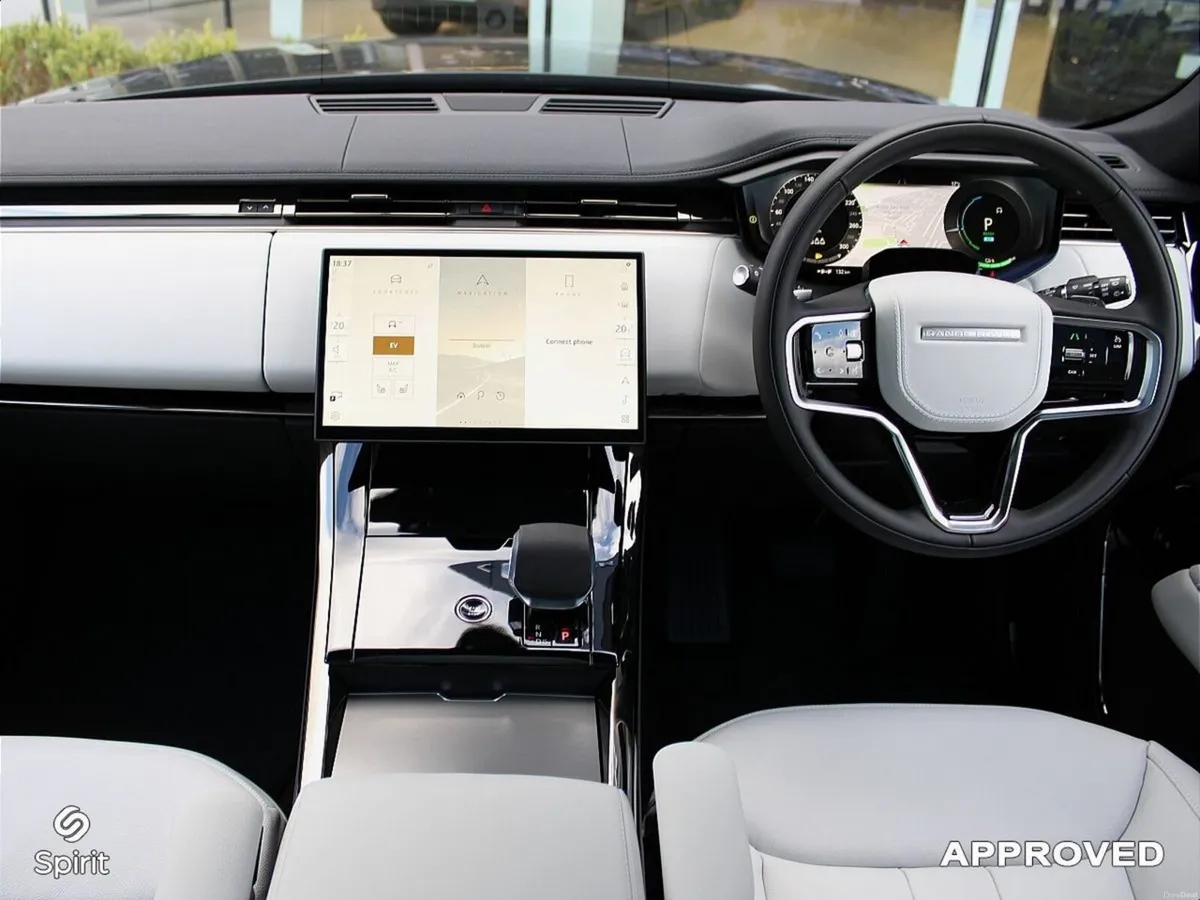 Land Rover Range Rover Sport 3.0 PHEV 460PS S Auto - Image 4