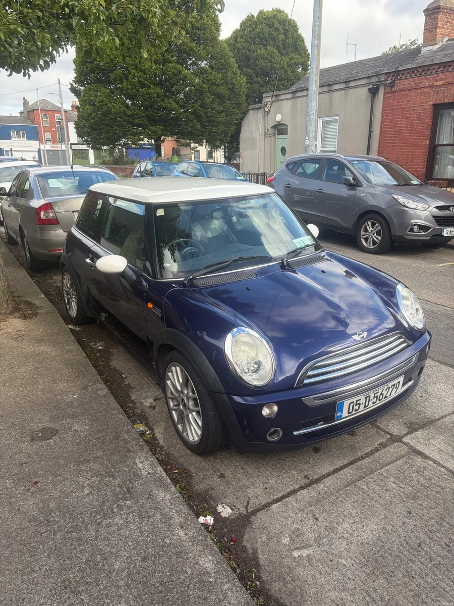 2005 Mini Cooper - Image 1