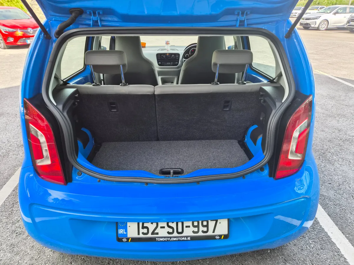 Volkswagen up! 2015 1.0L Petrol Auto - Image 5