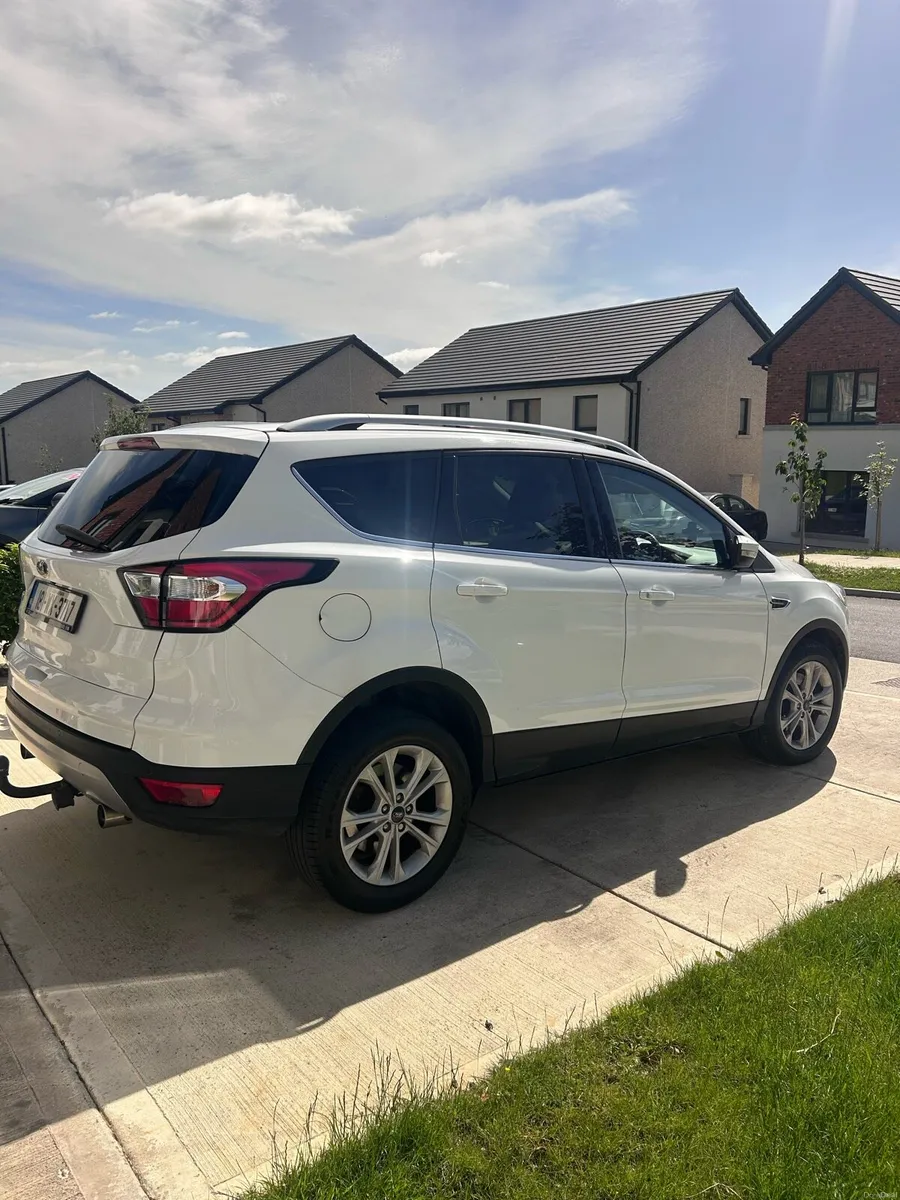 181 Ford Kuga 1.5 TDCI Titanium - Image 3