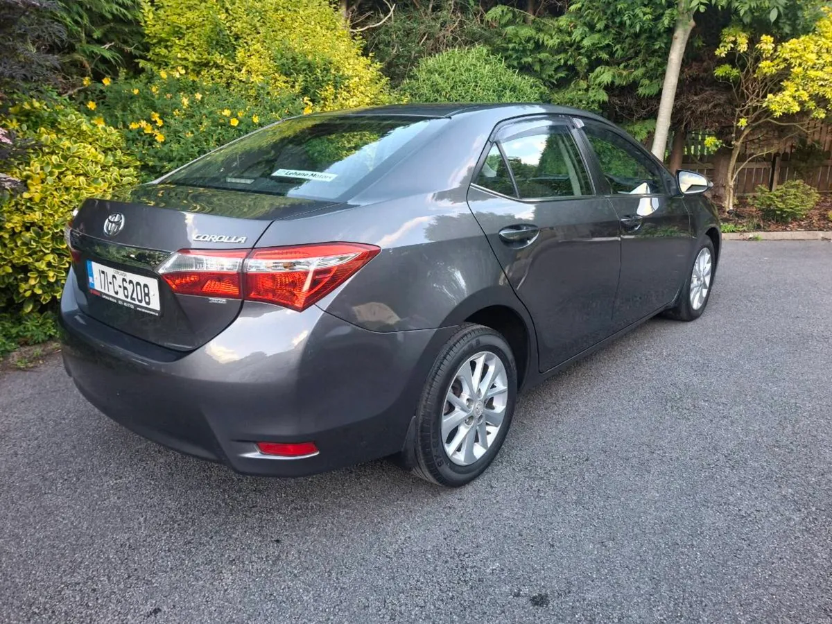 Toyota Corolla 2017 - Image 3