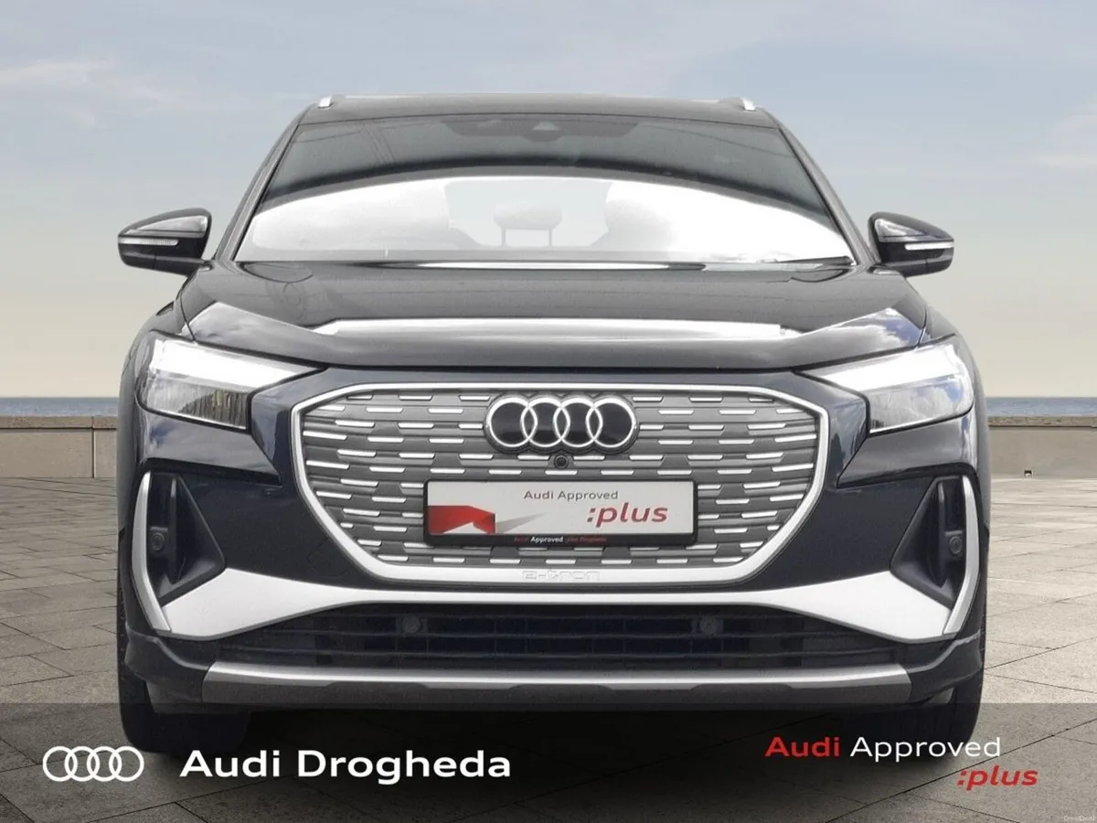 Audi Q4 e-tron 40 S Line - Image 3