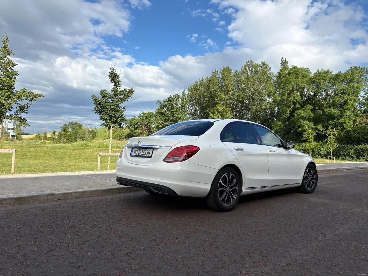 2016 Mercedes-Benz C-Class - Image 3