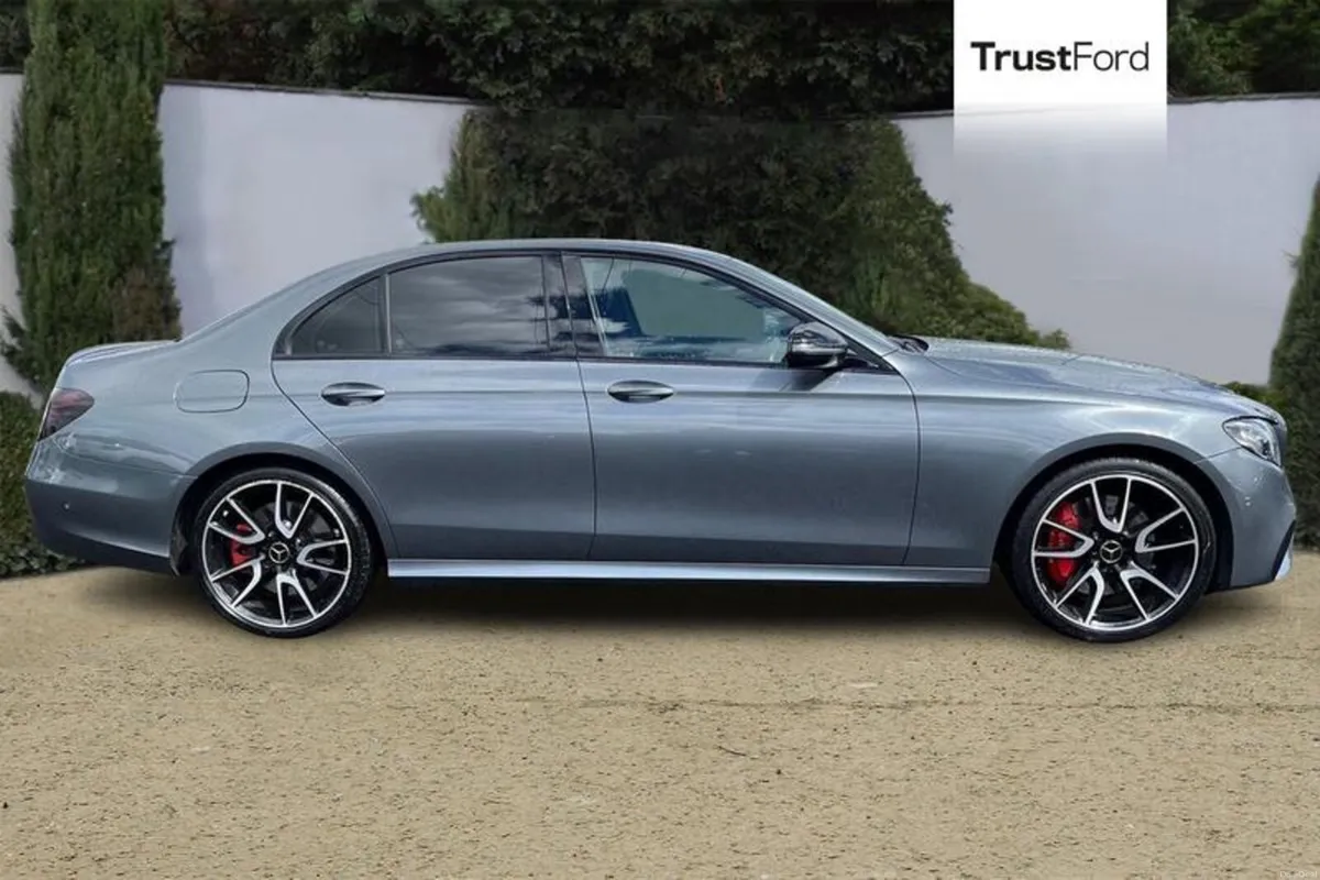 Mercedes-Benz E-Class AMG - Image 3