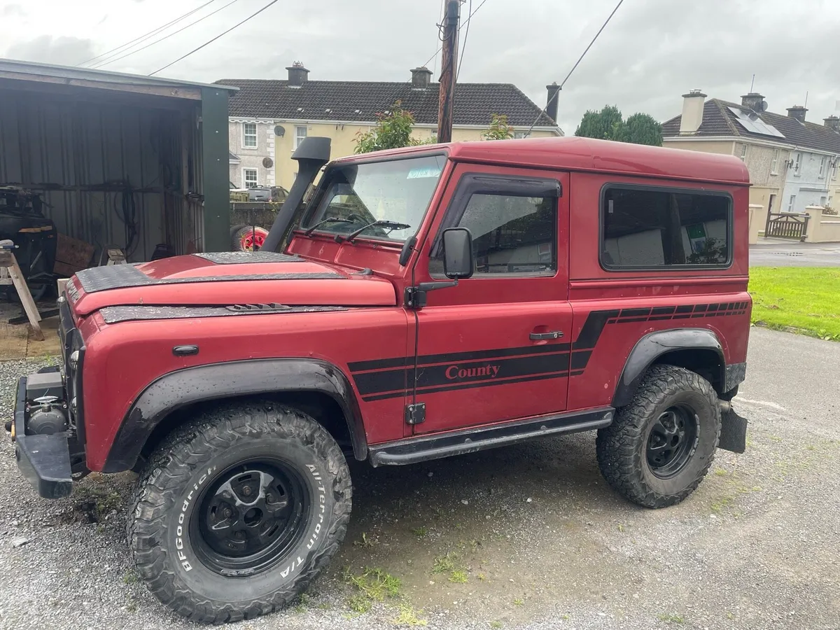 Land Rover Defender 2008 - Image 2