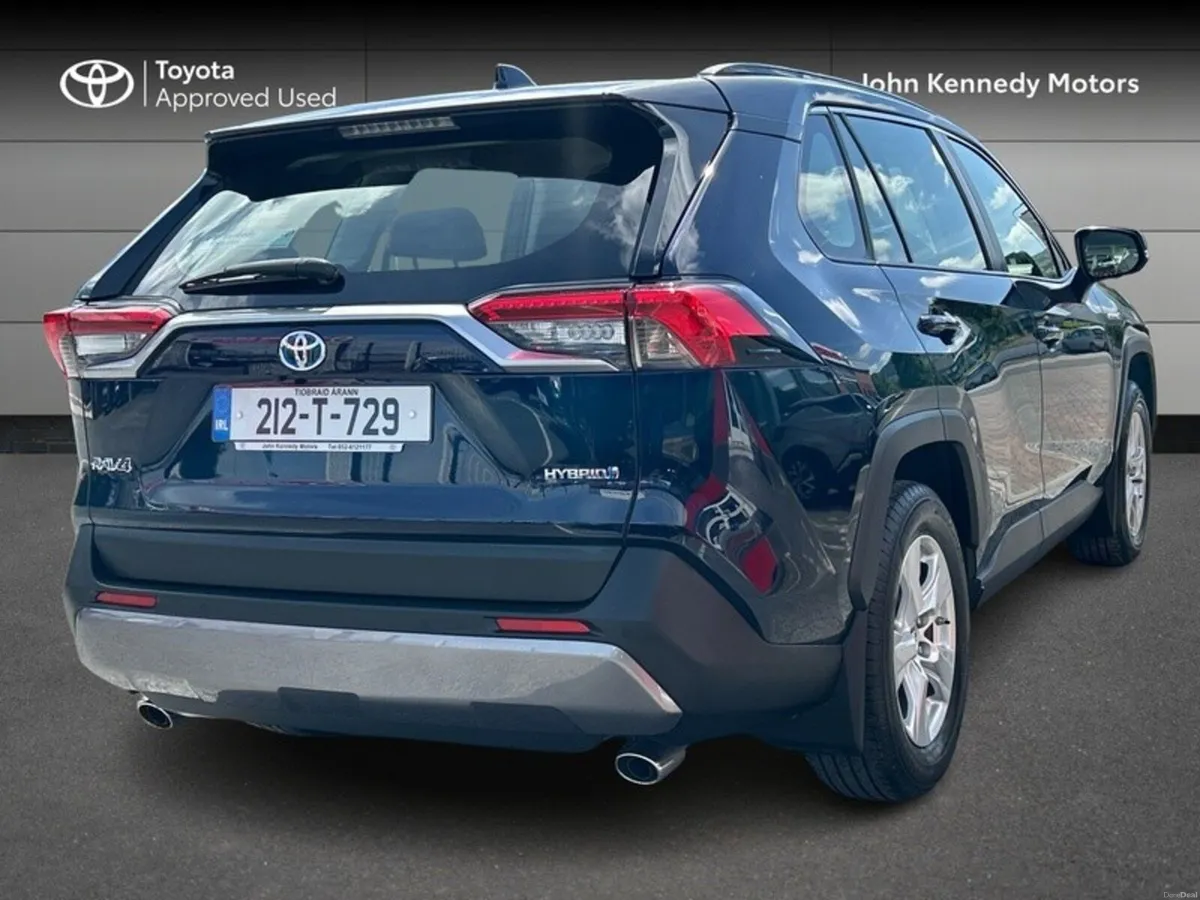 Toyota RAV4 HYBRID LUNA 2WD - Image 2