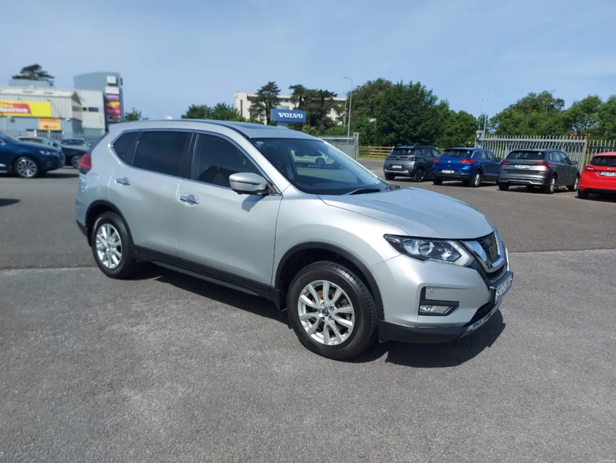 Nissan X-Trail 1.6 DSL SV SS 7 SEAT 1 18 4DR - Image 3