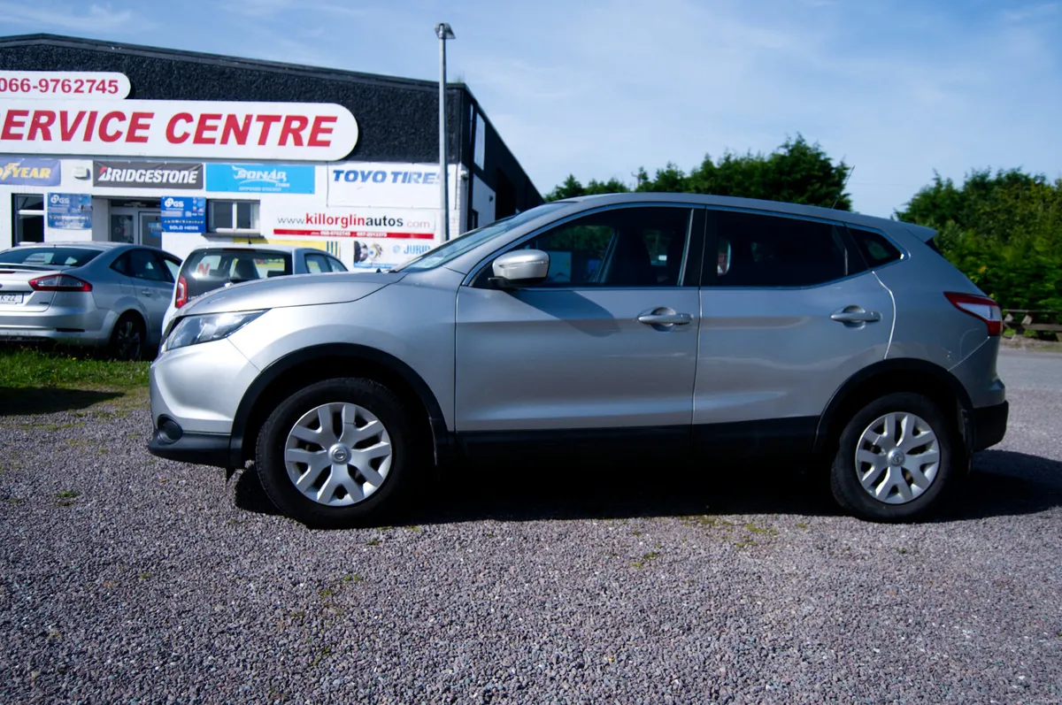Nissan Qashqai 2014    1.2 PET XE low km - Image 4