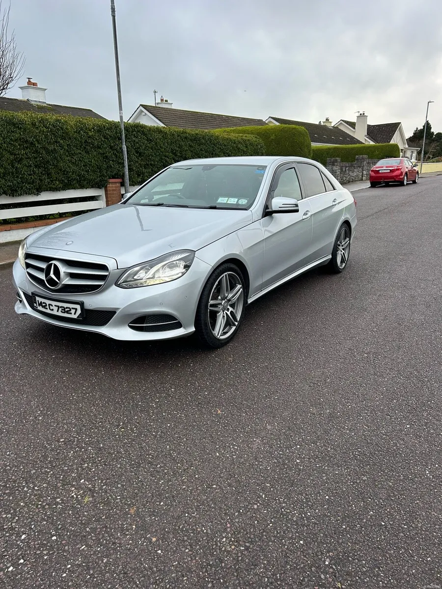 Mercedes E class 1 owner - Image 3