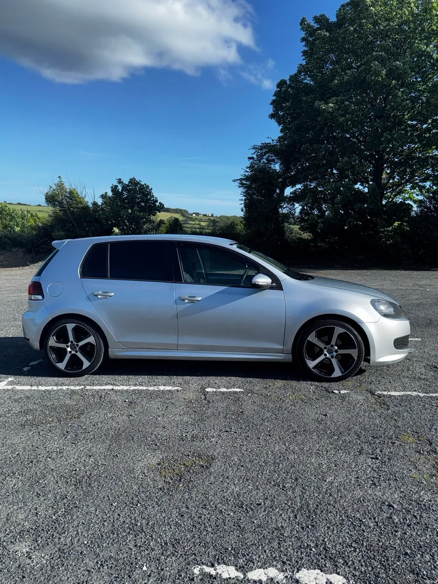 2011 Volkswagen Golf MK6 1.6 TDI - Image 2