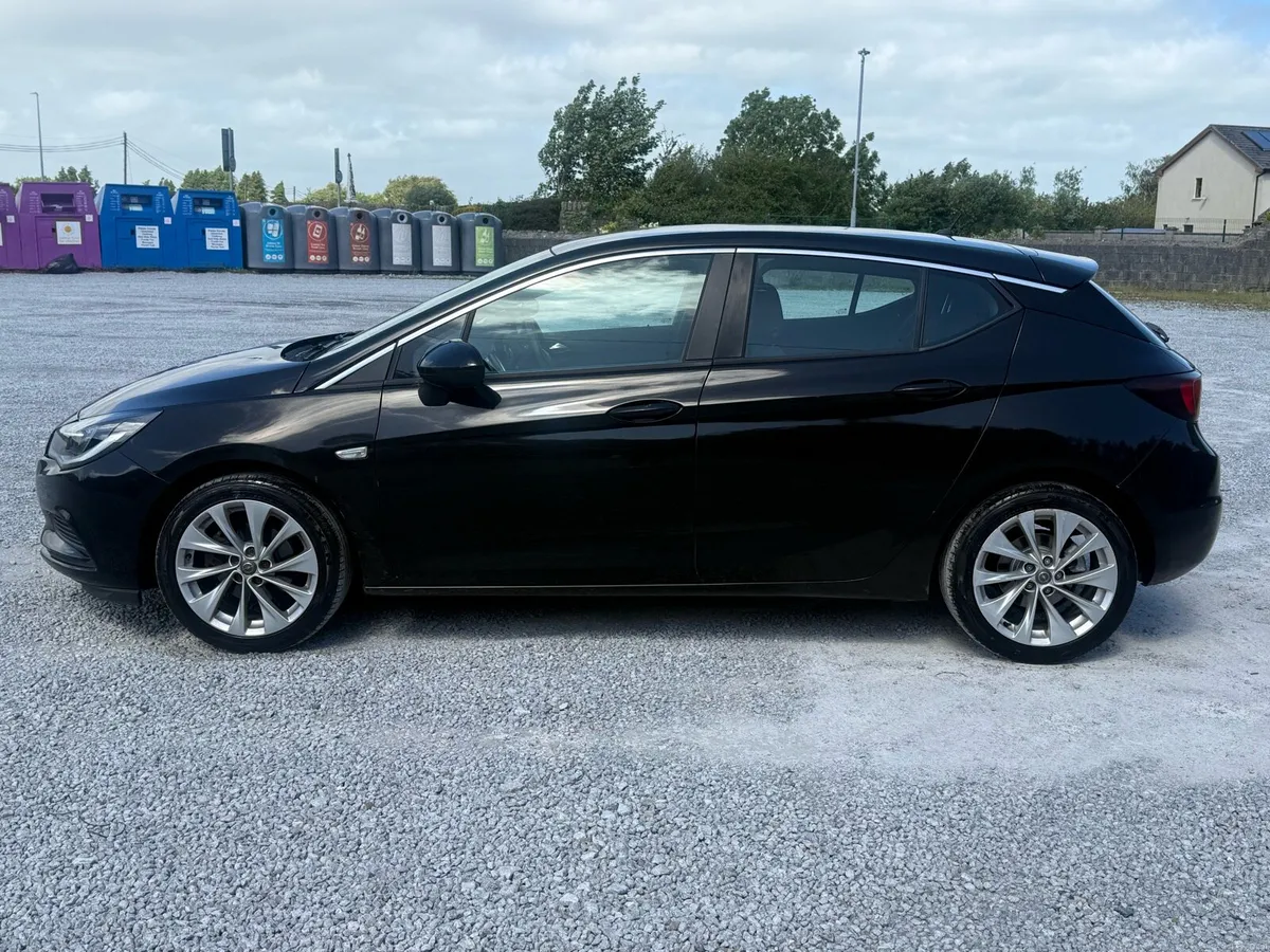 2017 Opel Astra 1.0 Petrol NCT 06/27 - Image 4