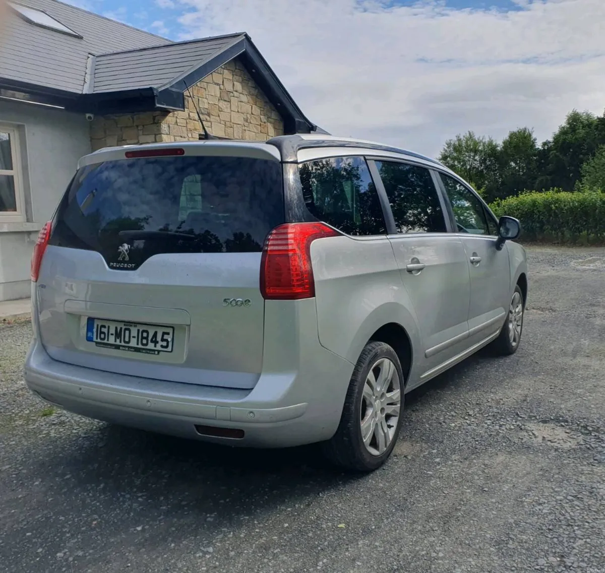 Peugeot 5008 1.6 HDI  7 Seater Full Leather - Image 4