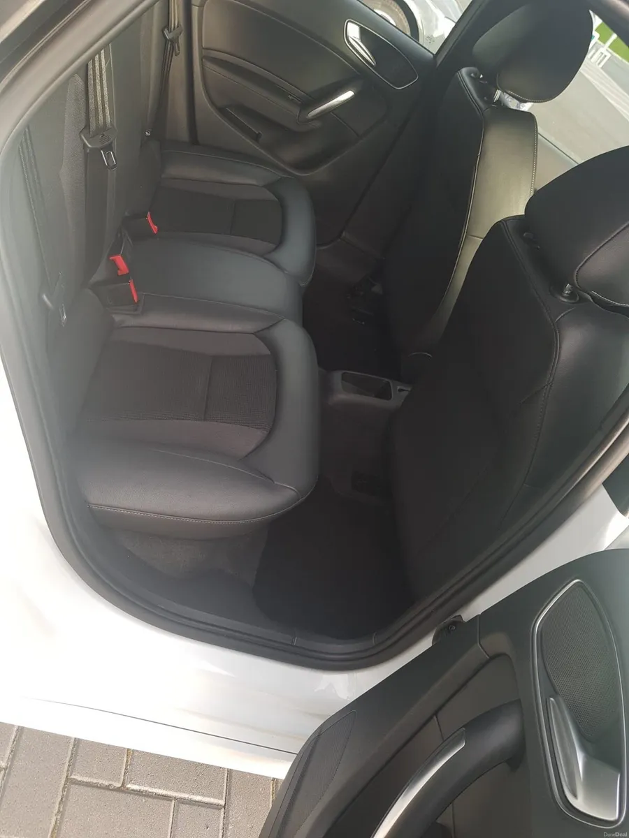 Audi A1 1.4 TFSI  S line 2015 - Image 5