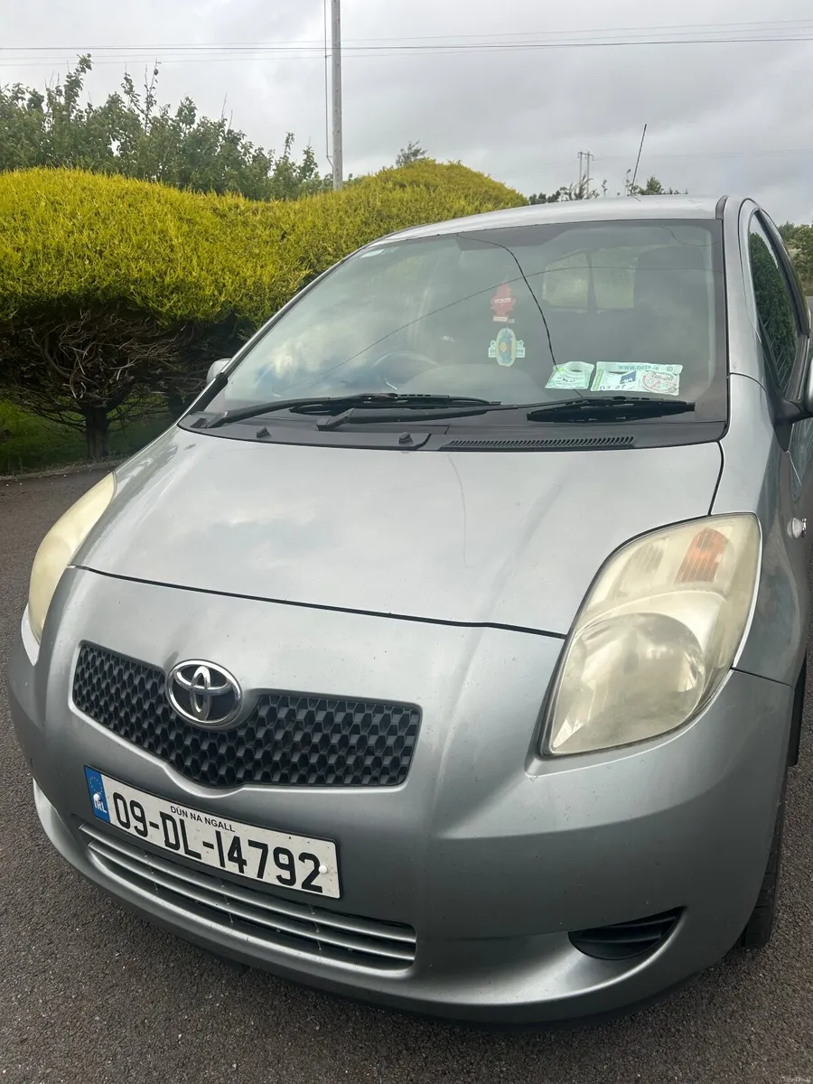 Toyota Yaris 2009 - Image 4