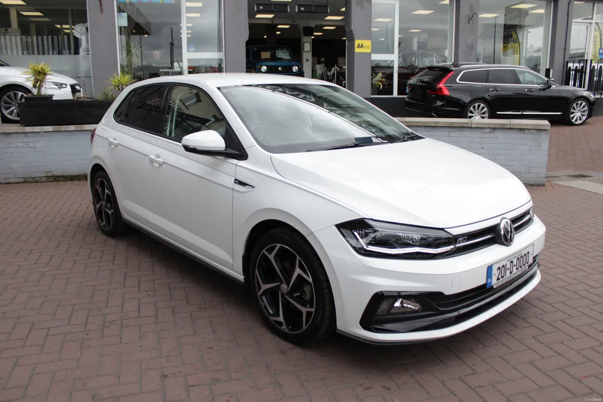 1.5TSI R-LINE DYNAMIQUE  EDITION  5DR HATCHBACK AU - Image 1