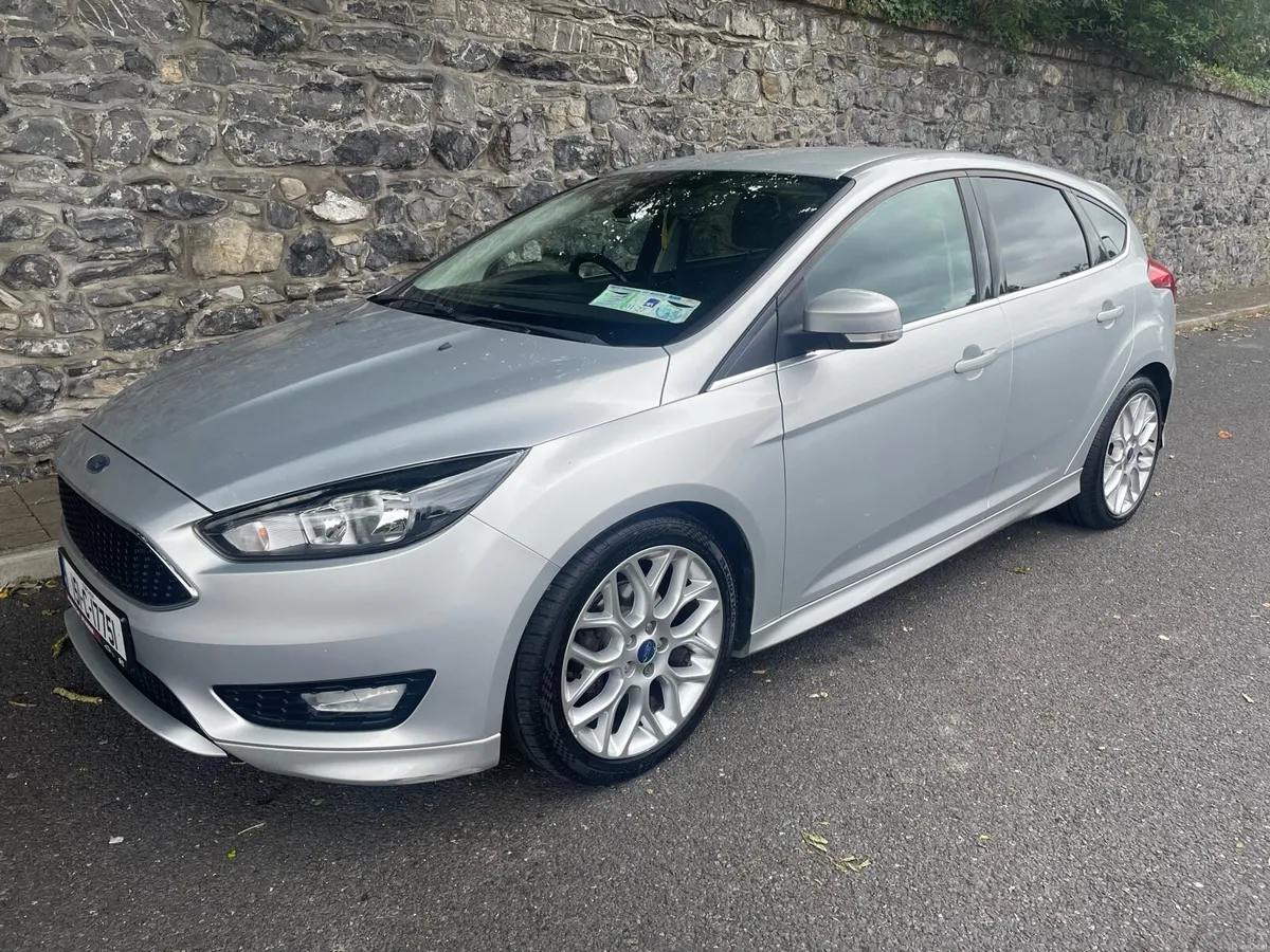 Ford Focus - Image 4