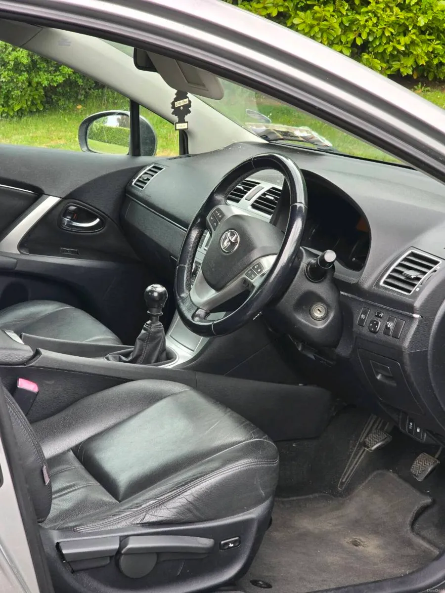 Toyota Avensis Manual NCT 03/27 170 miles NO SWAP - Image 4