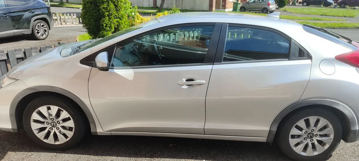 Honda Civic 2013 1.6 L diesel DTEC UK silver - Image 4