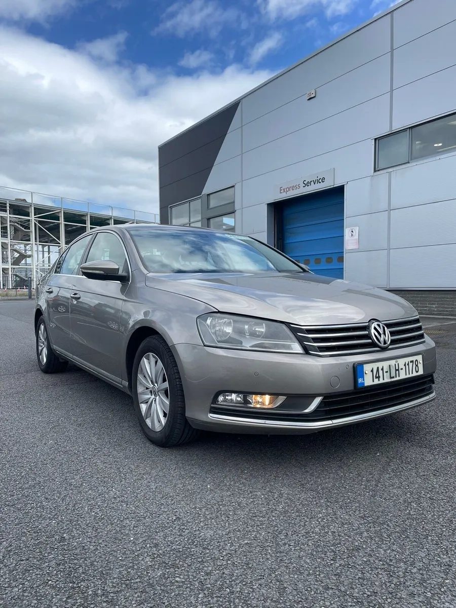 Volkswagen Passat 2.0Tdi - Image 1