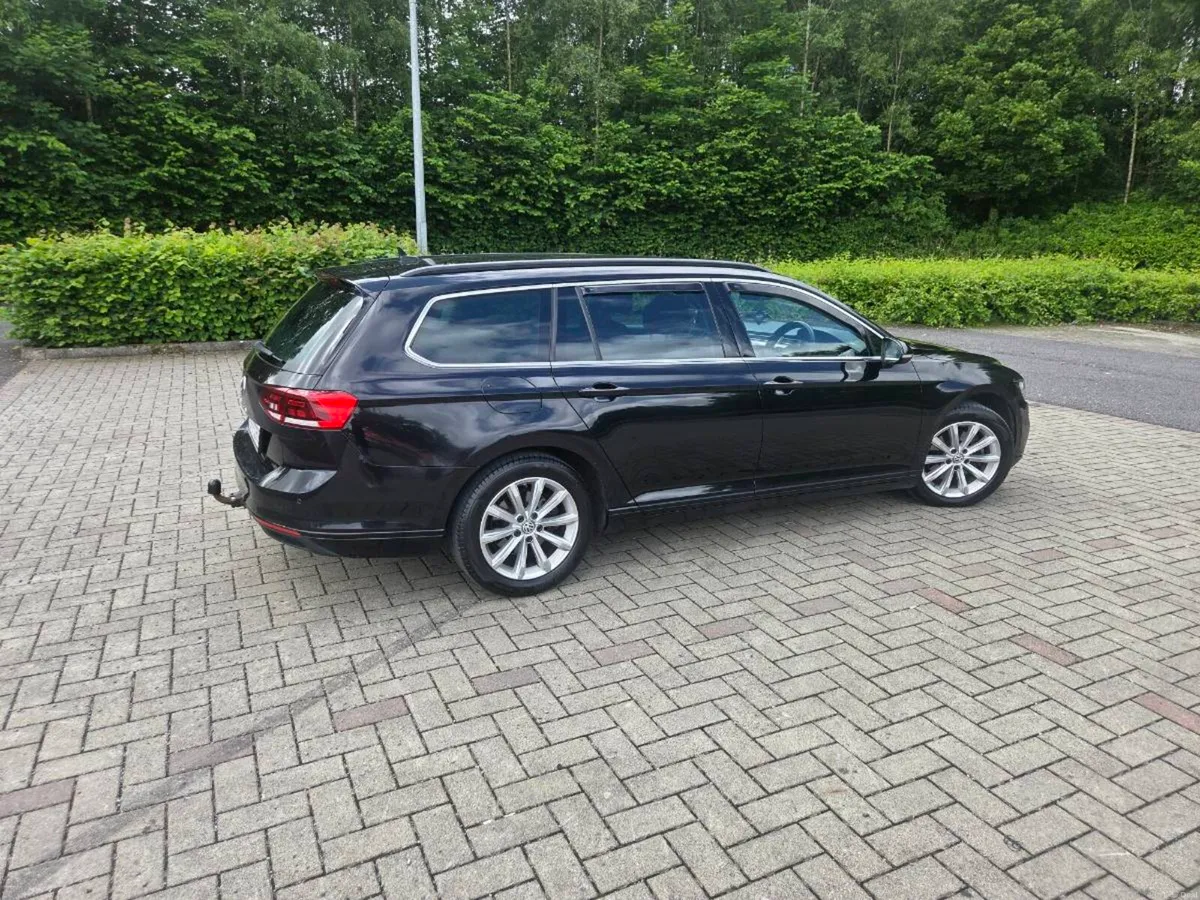 Volkswagen passat - Image 3
