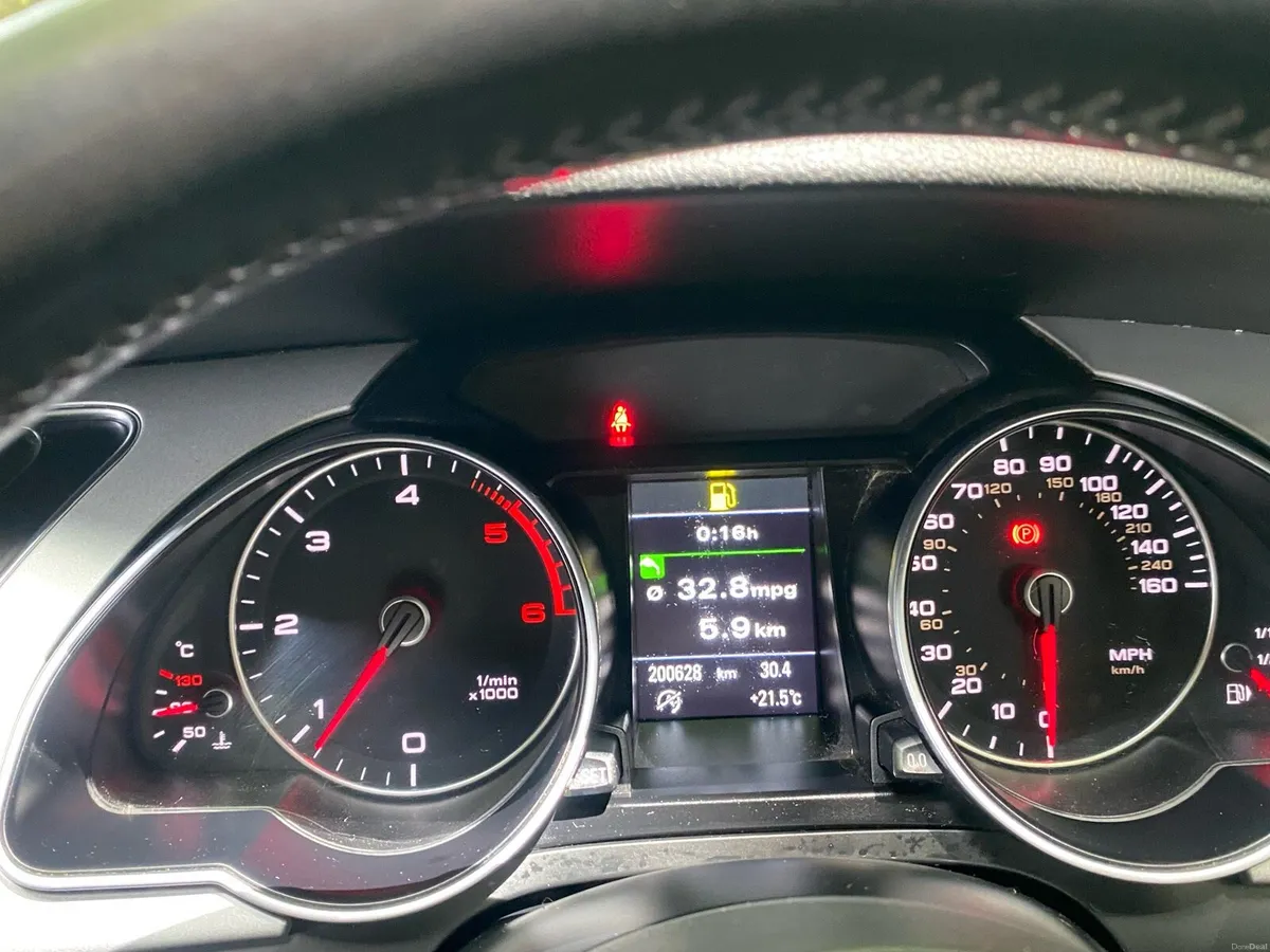 Audi A5 sport back - Image 4