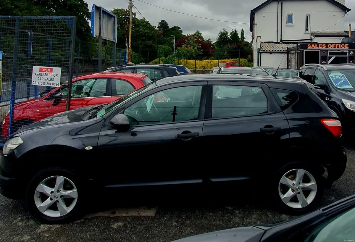 Nissan Qashqai 2013 - Image 2