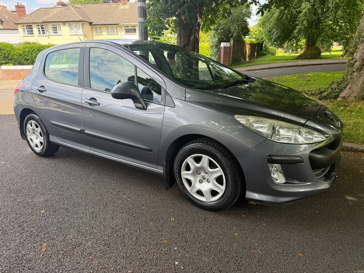 2011 Peugeot 308  AUTOMATIC  LOW KMS - Image 1