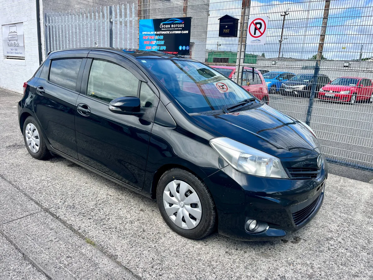 Toyota vitz 2013 Automatic - Image 1