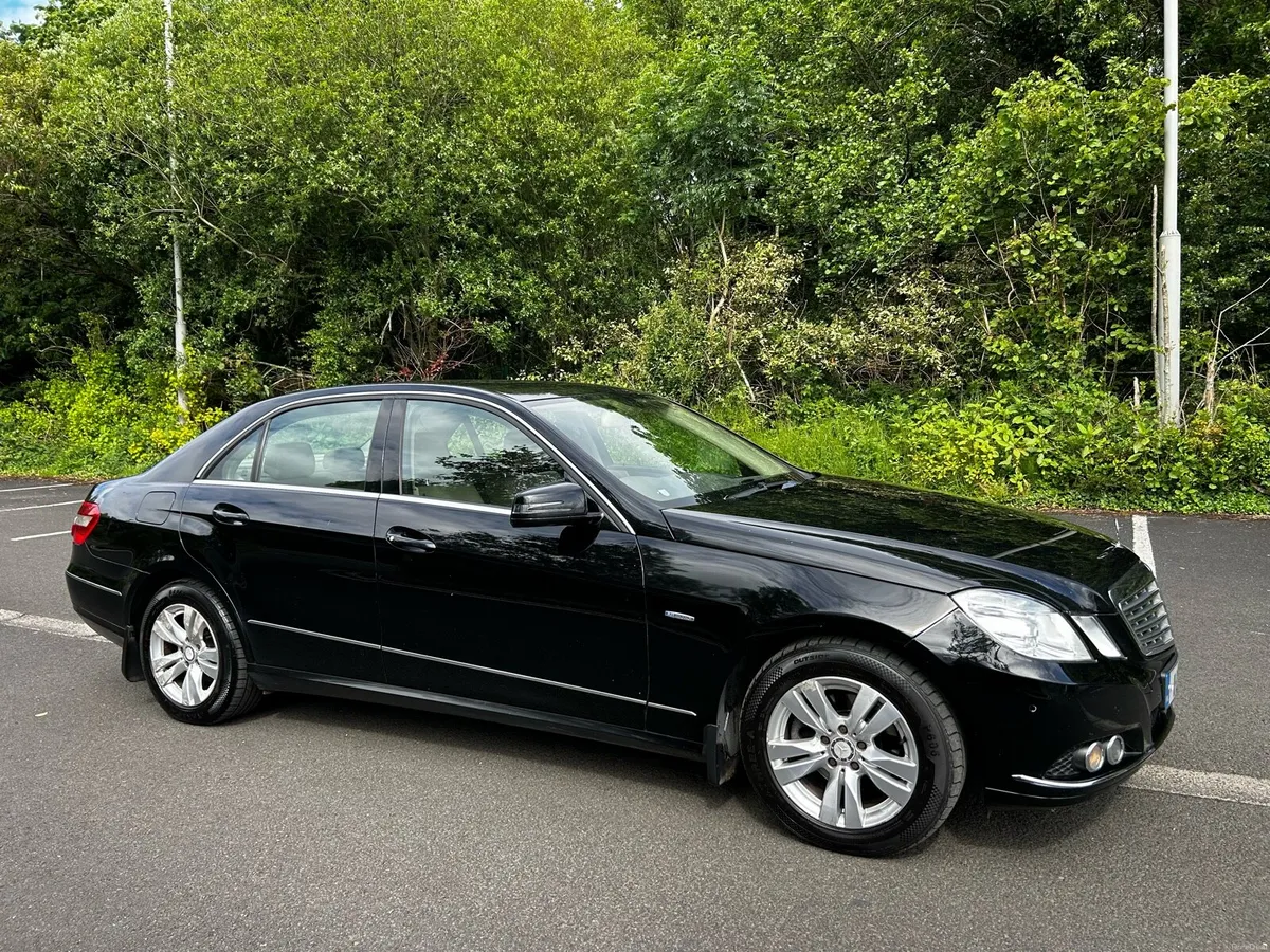 11 Mercedes E Class Automatic Very Clean - Image 1