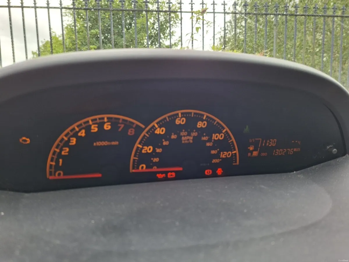 Car - Image 2