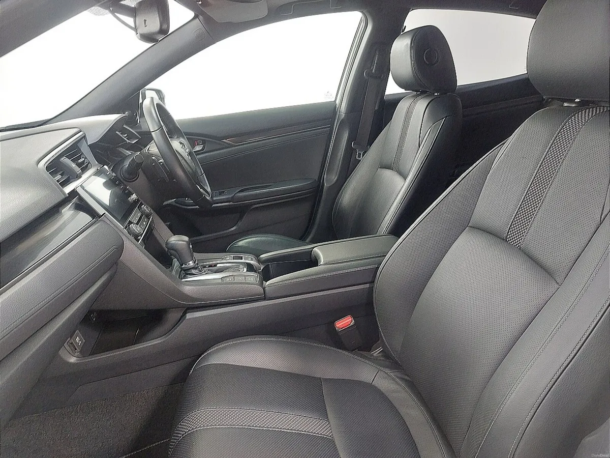 Honda Civic Hatchback EX - Image 2