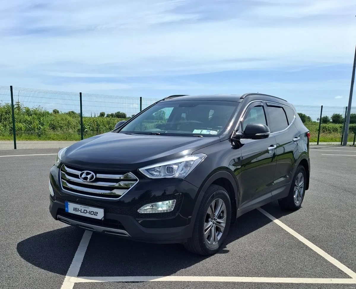 Hyundai Santa Fe - Image 1