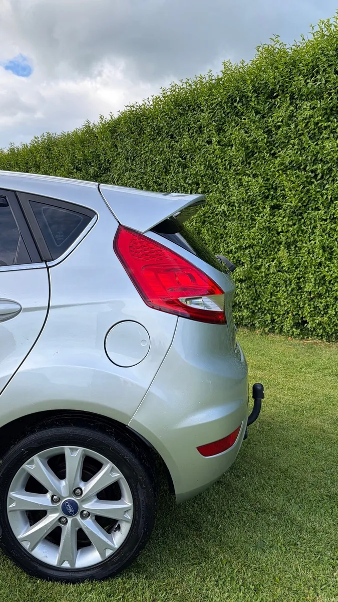 Ford Fiesta - Image 4