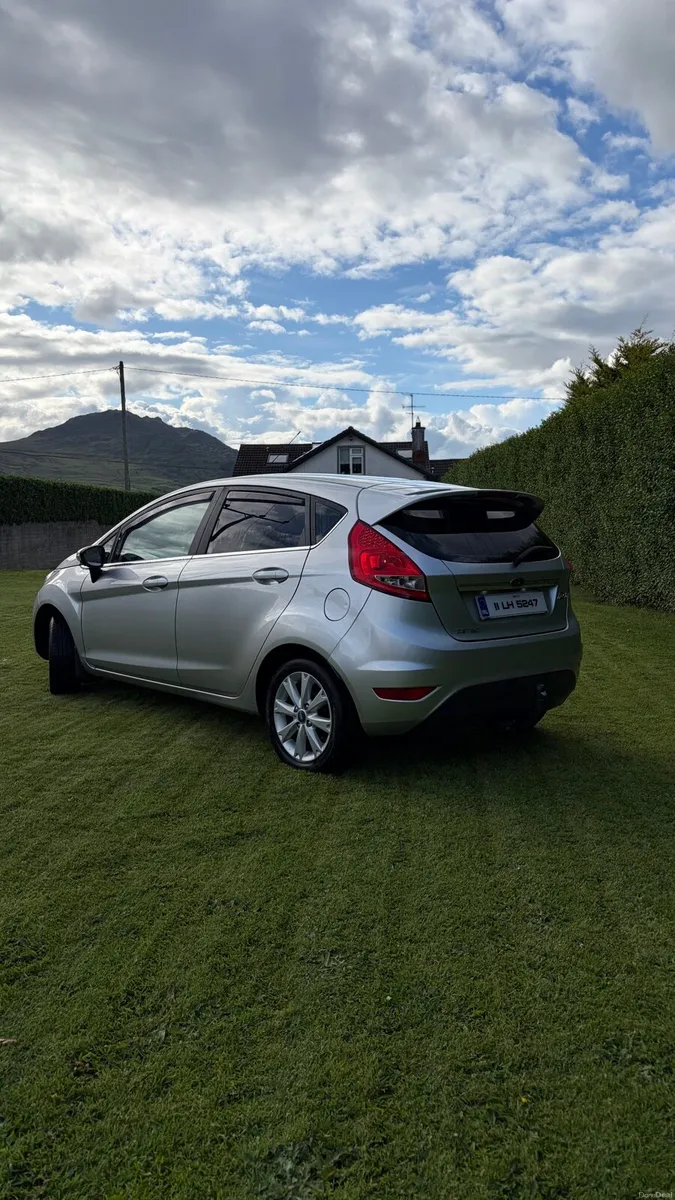 Ford Fiesta - Image 2