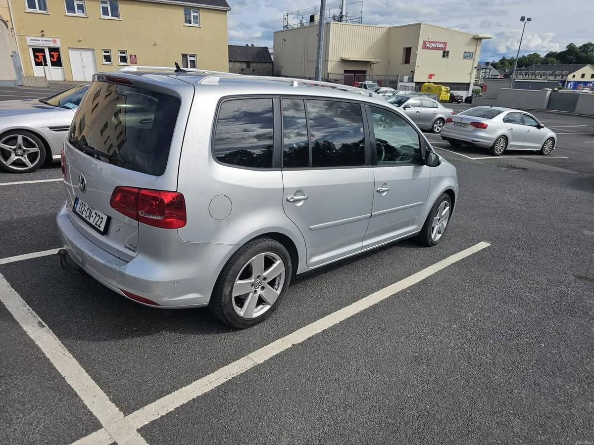 2013 Volkswagen Touran - Image 3