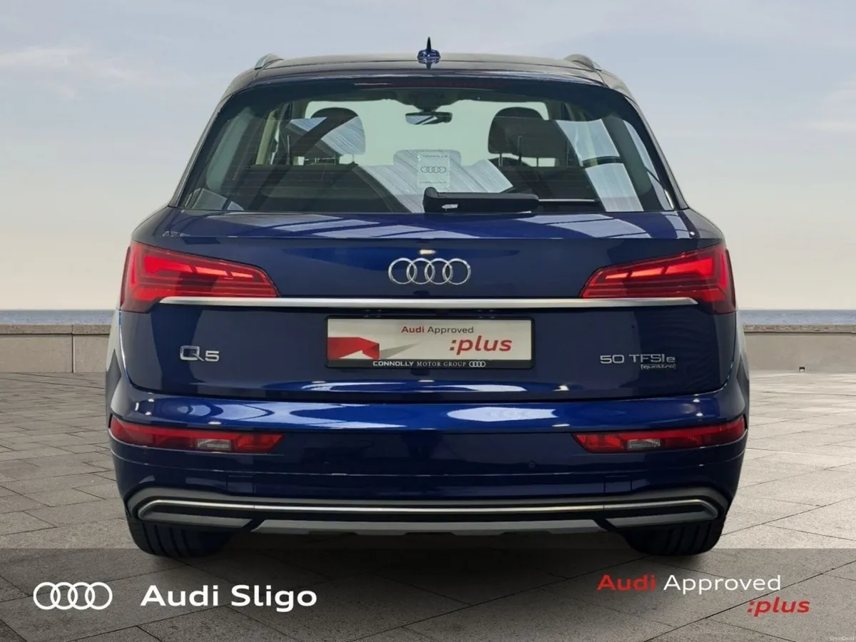 Audi Q5 SE quattro 50 TFSI e 299HP S tronic Auto - Image 6
