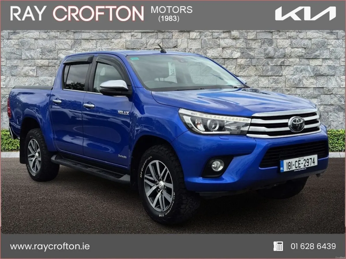 Toyota Hilux HILUX 2.4 D4D INVINCIBLE 4WD D - Image 1