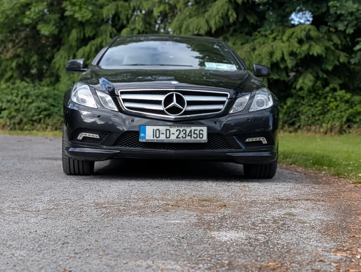 10 MB E-250 coupe 2.1 Diesel Automatic - Image 2