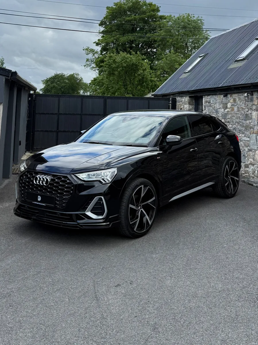 2020 AUDI Q3 35 TDI QUATTRO S LINE BLACK PACK - Image 3