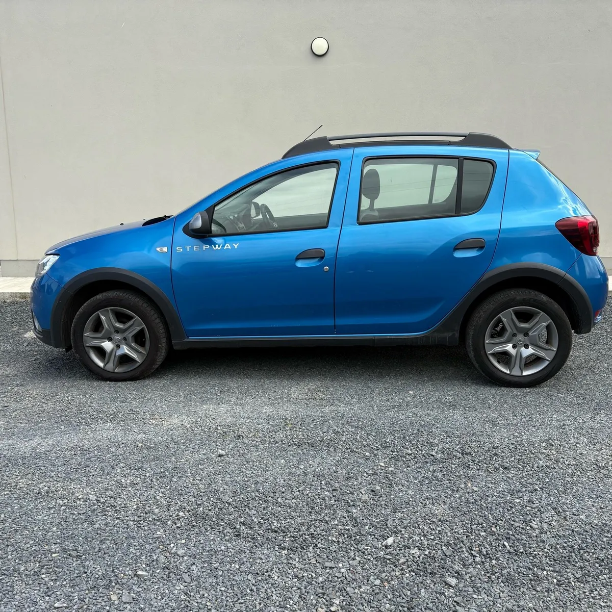 Dacia Sandro Stepway 1.5 DCI 2017 - Image 2